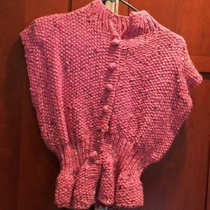 Bascia Womens’s handmade knitted Wool Vest. XS